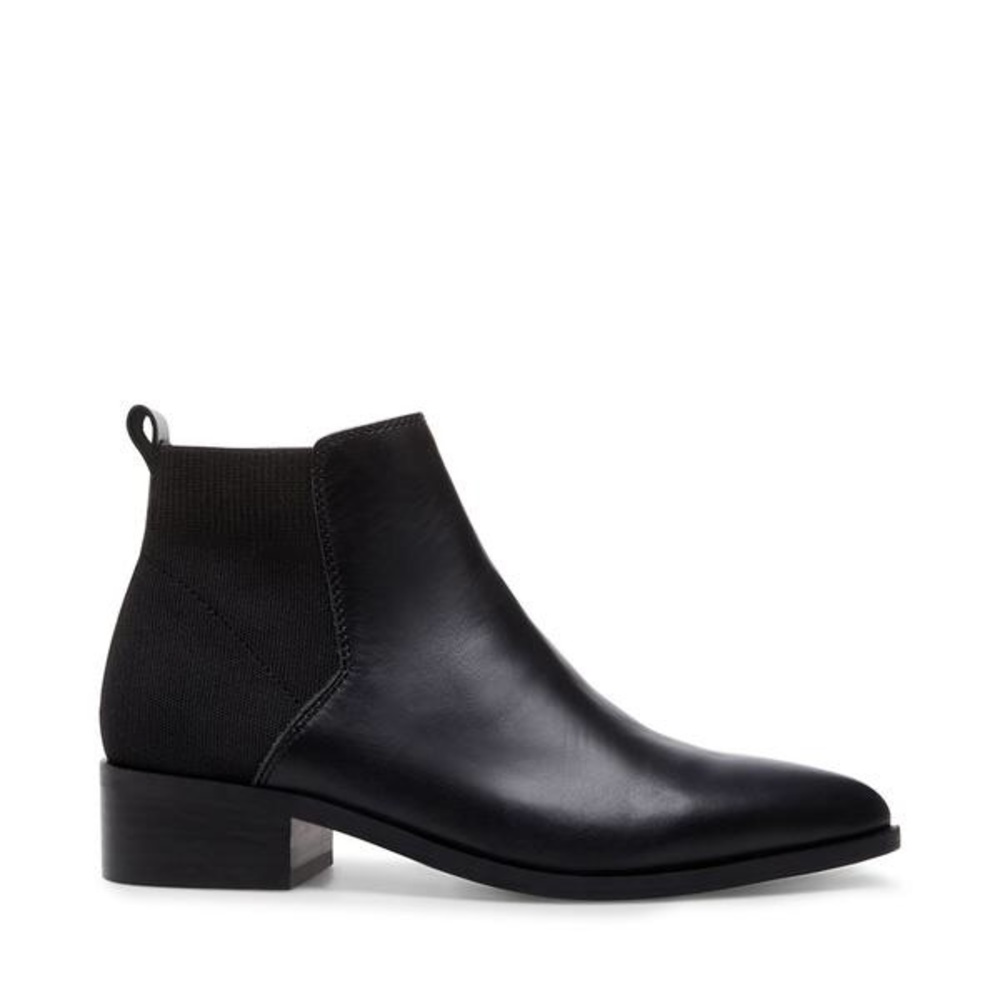 Steve Madden jingle black leather size 10